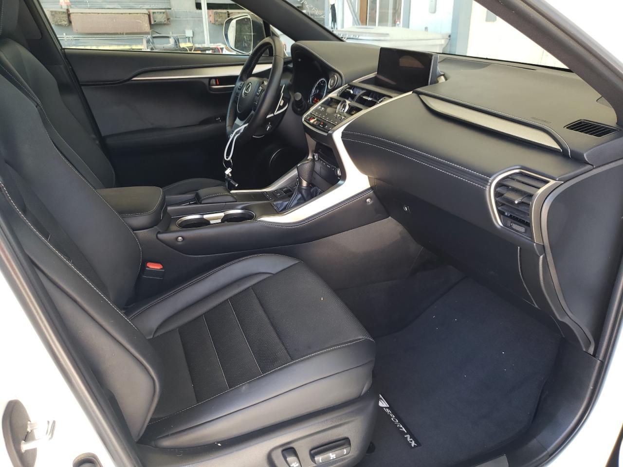 Photo 5 from auction – 2021 LEXUS NX 300 BAS with VIN JTJSARDZ7M5027818