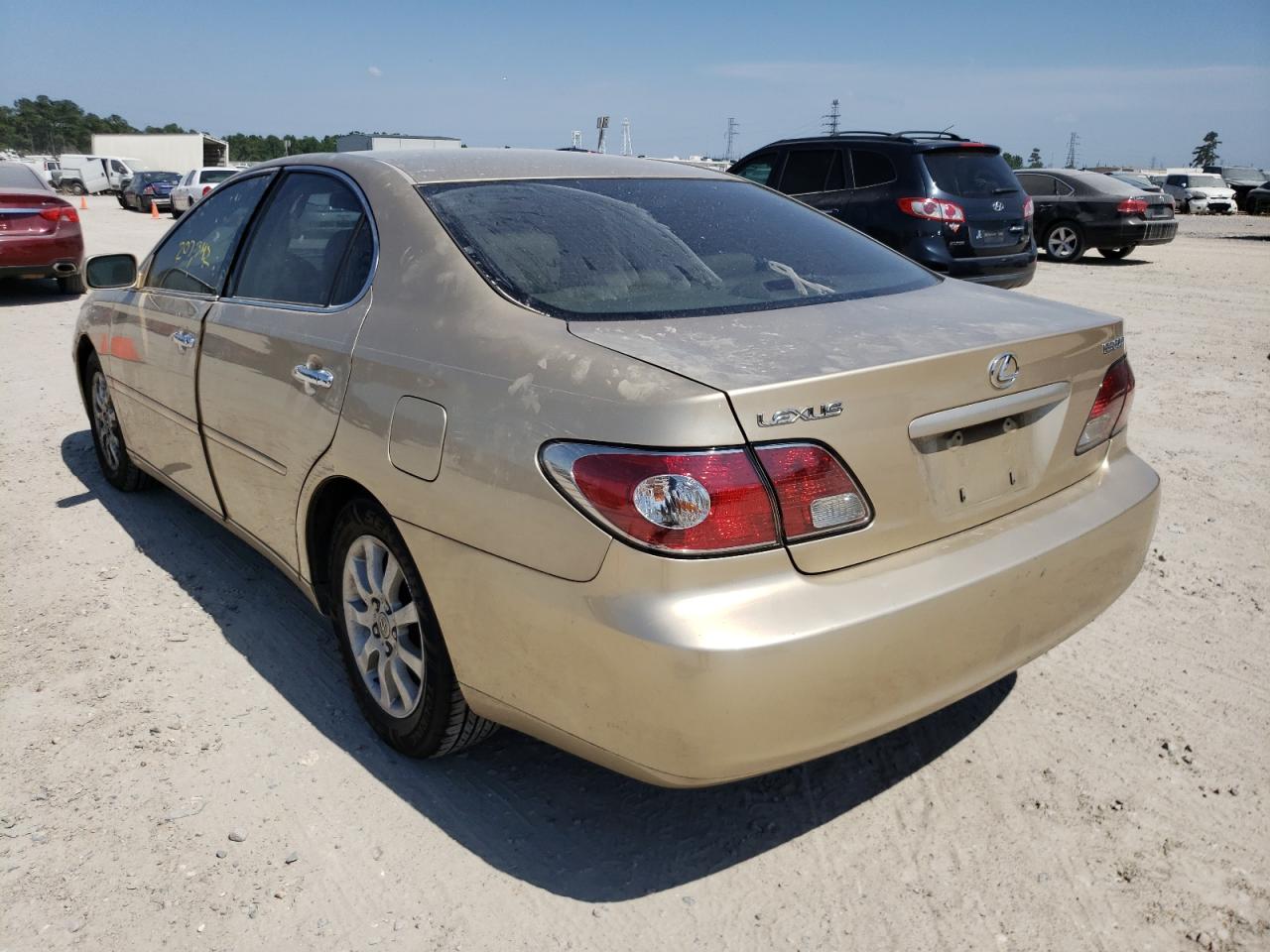 Photo 3 from auction – 2002 LEXUS ES 300 with VIN JTHBF30G320045151