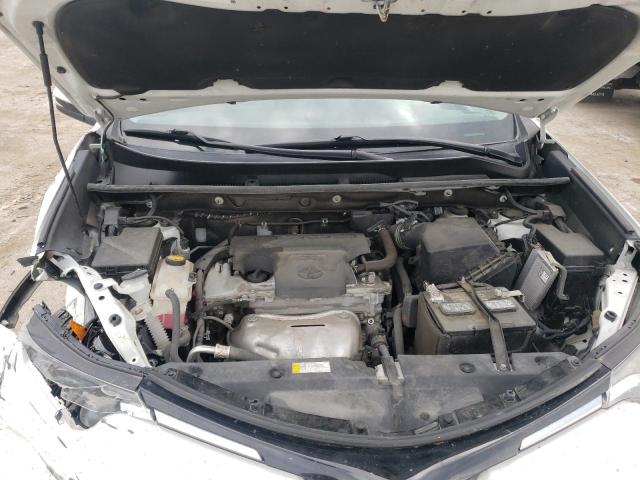 Photo 7 from auction – 2017 TOYOTA RAV4 XLE with VIN 2T3RFREV0HW624693