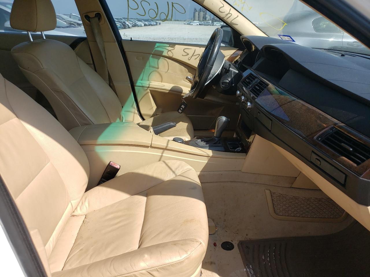 Photo 5 from auction – 2007 BMW 530 I with VIN WBANE73527CM45742