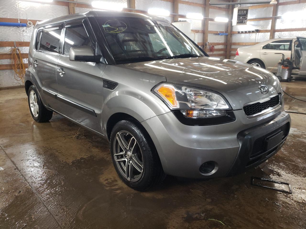 Снимка 1 от търг – 2011 KIA SOUL + с VIN KNDJT2A26B7224293