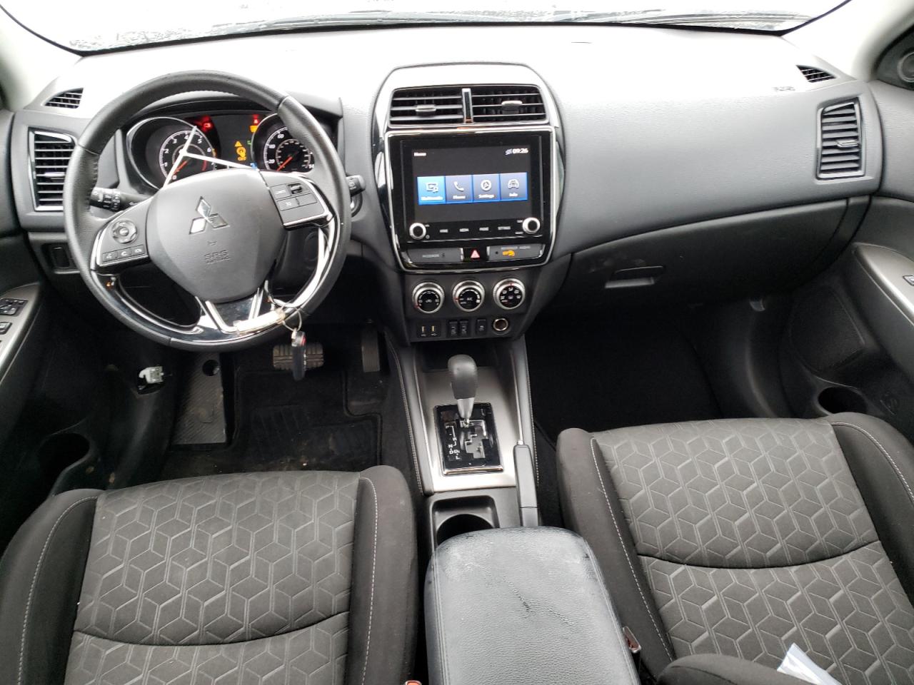 Photo 9 from auction – 2020 MITSUBISHI OUTLANDER with VIN JA4AP4AU3LU008562
