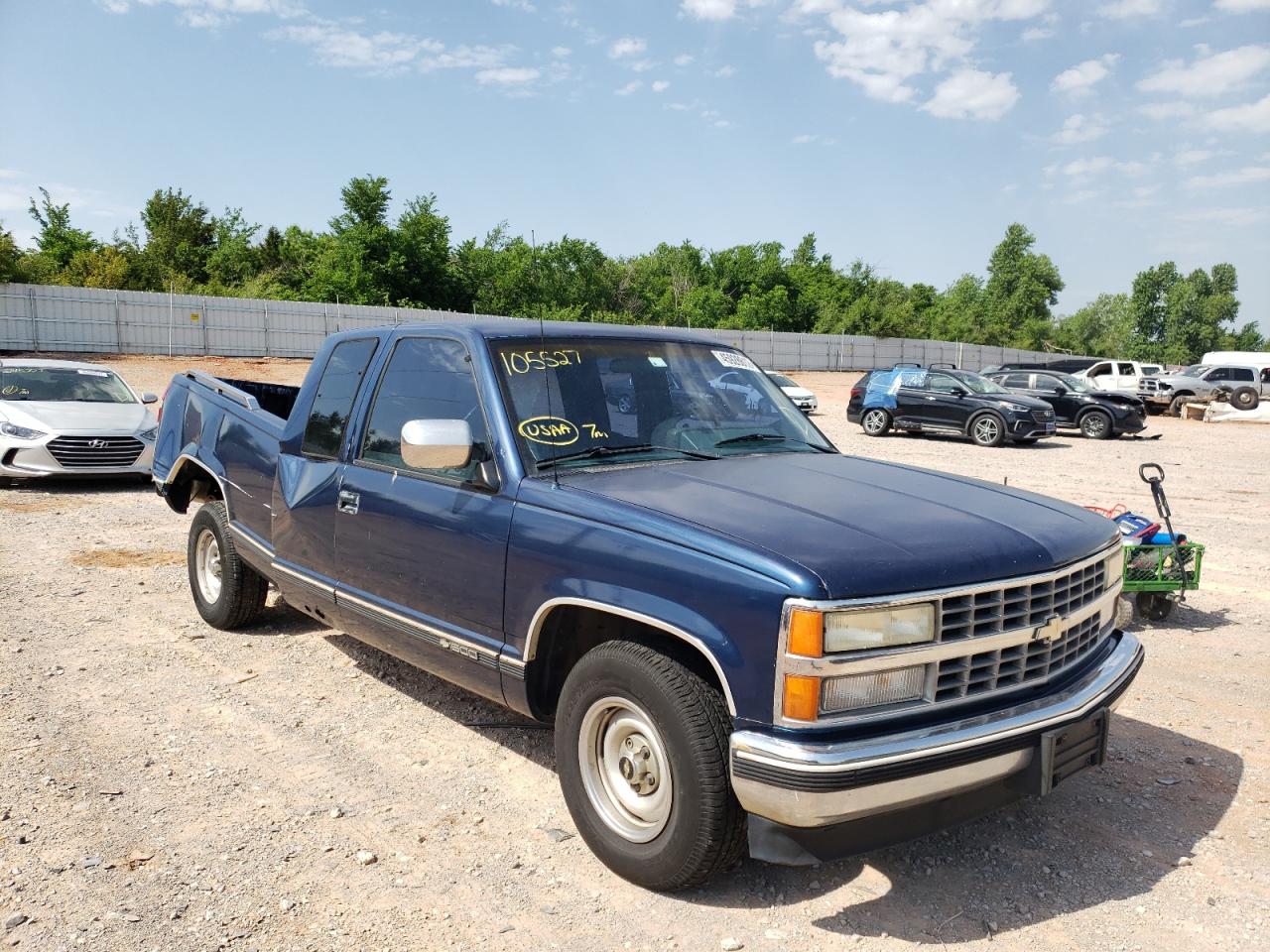 CHEVROLET GMT-400 C1 1991 with VIN 2GCEC19K2M1105527 - Photo from auction
