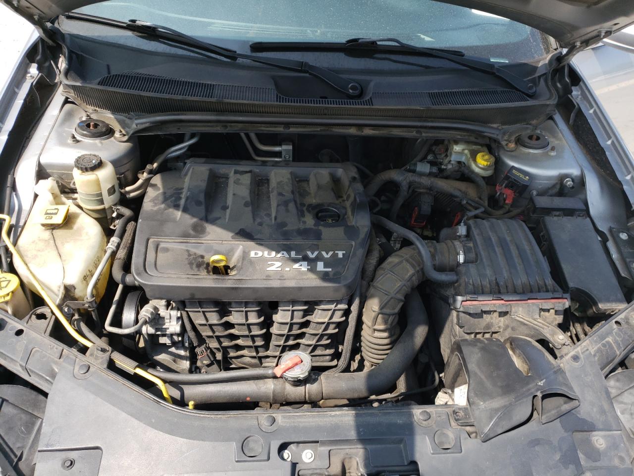 Photo 7 from auction – 2013 CHRYSLER 200 TOURIN with VIN 1C3CCBBB8DN577340