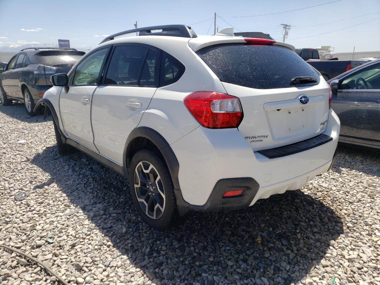 Photo 3 from auction – 2017 SUBARU CROSSTREK with VIN JF2GPAKC4H8214737