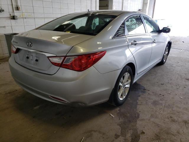 Photo 4 from auction – 2013 HYUNDAI SONATA GLS with VIN 5NPEB4AC1DH772743