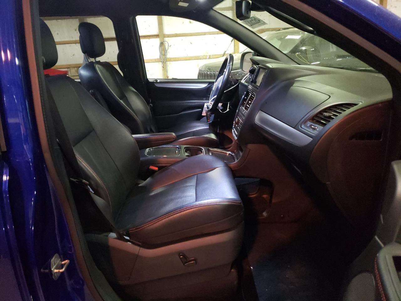 Photo 5 from auction – 2020 DODGE GRAND CARA with VIN 2C4RDGEG5LR188356