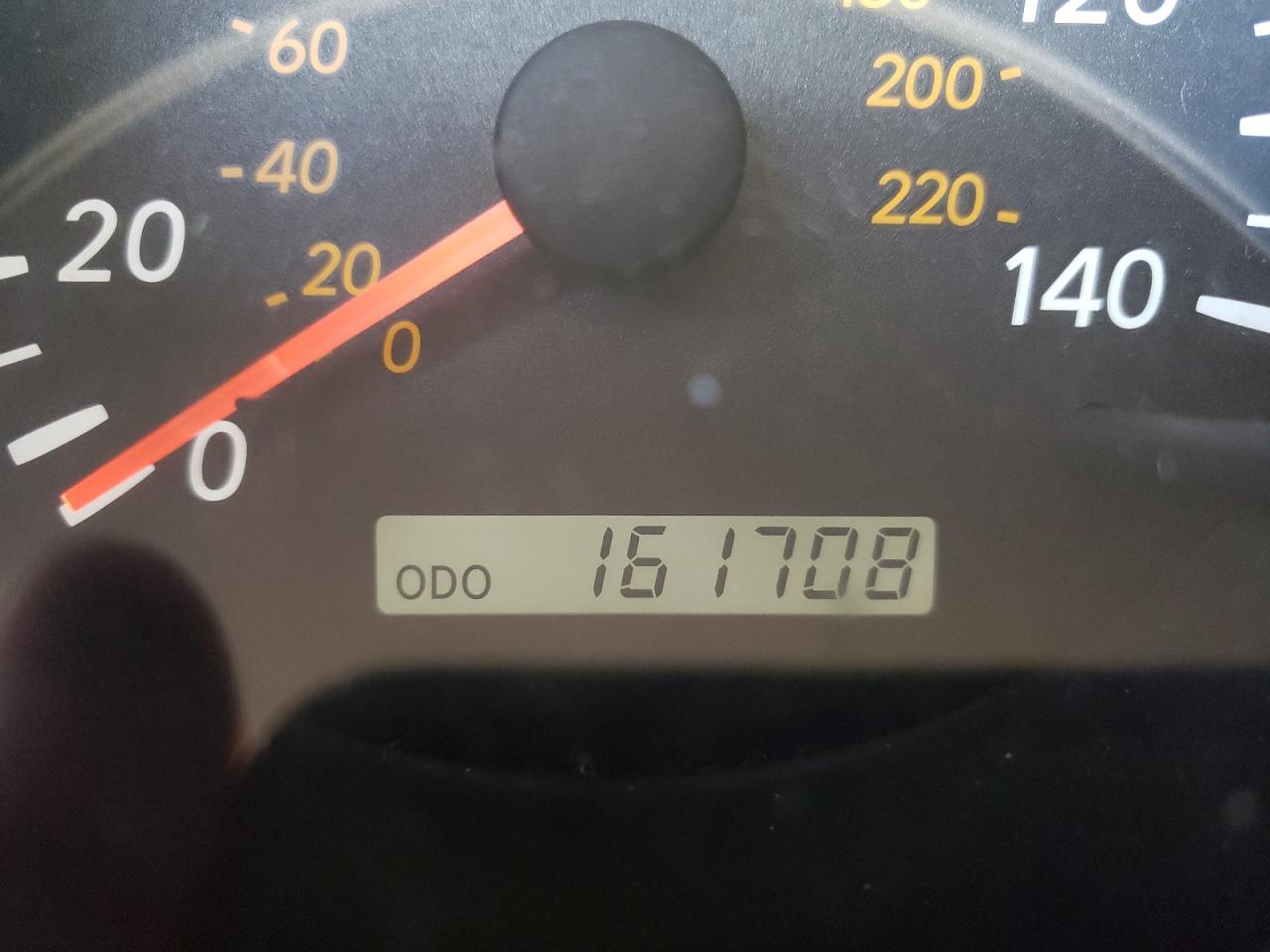 Photo 8 from auction – 2002 TOYOTA HIGHLANDER with VIN JTEGF21A420066663