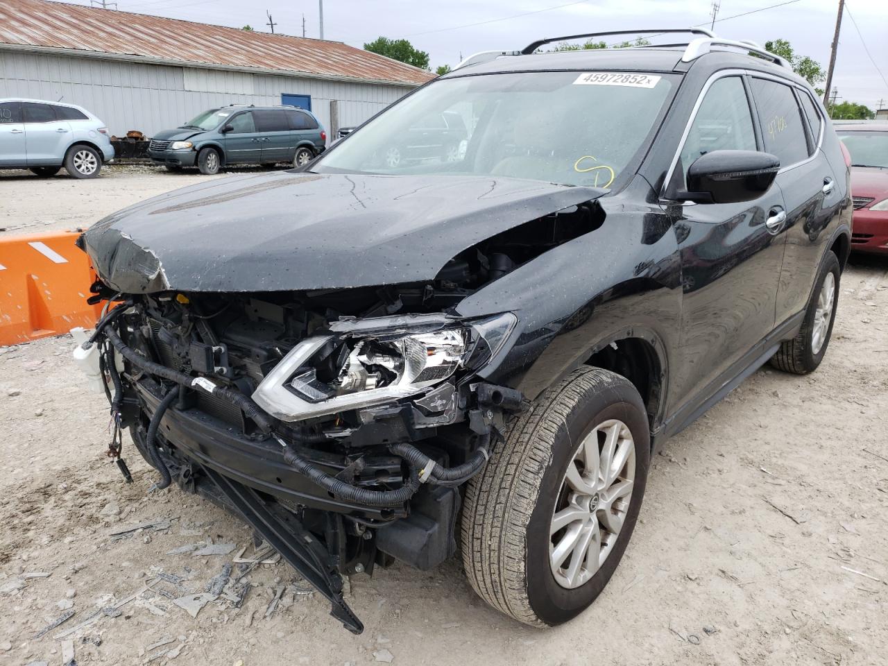 Photo 2 from auction – 2017 NISSAN ROGUE S with VIN KNMAT2MV4HP585925