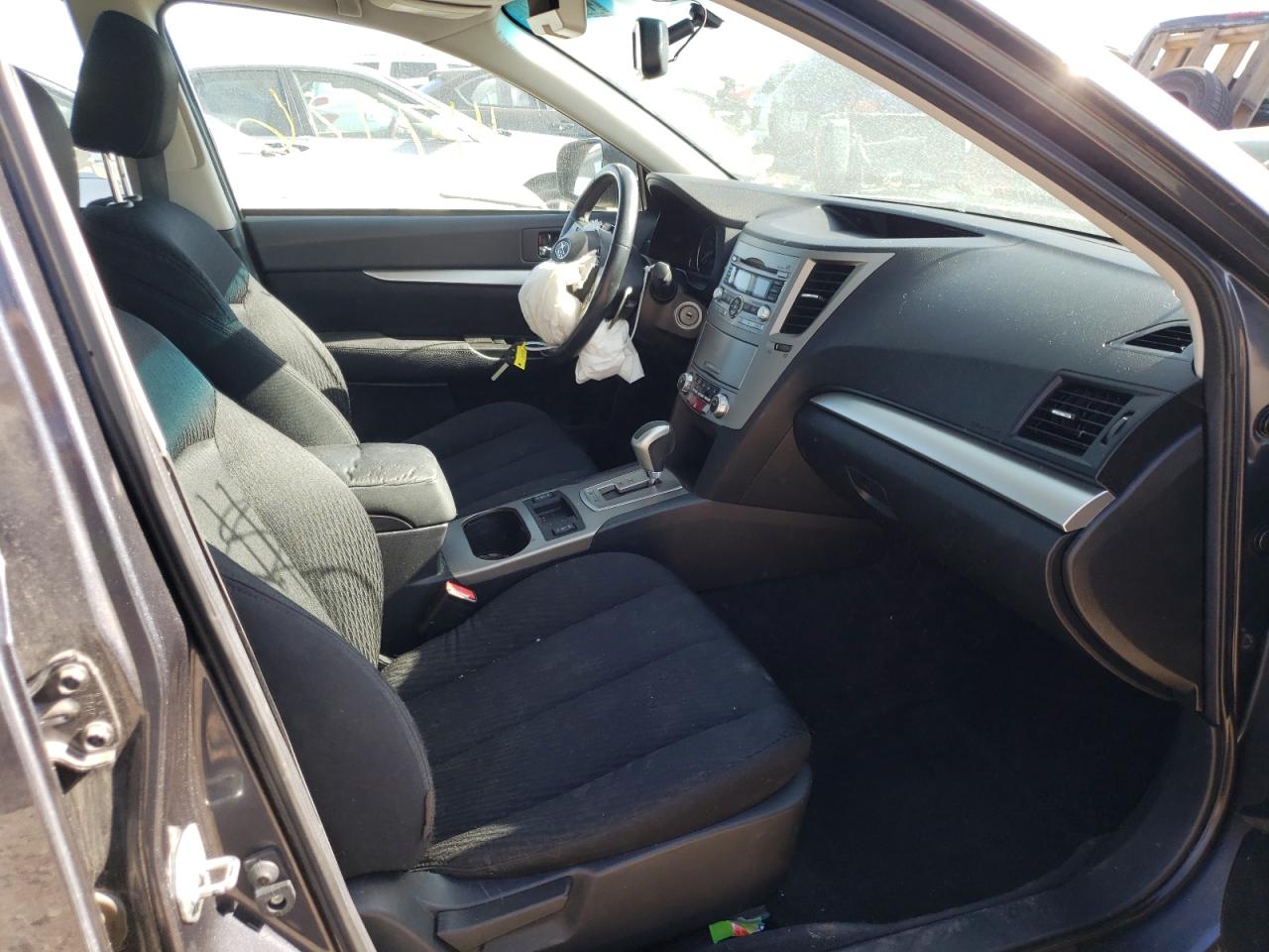 صورة رقم 5 من المزاد - 2011 SUBARU LEGACY 2.5 مع VIN 4S3BMCG68B3217810