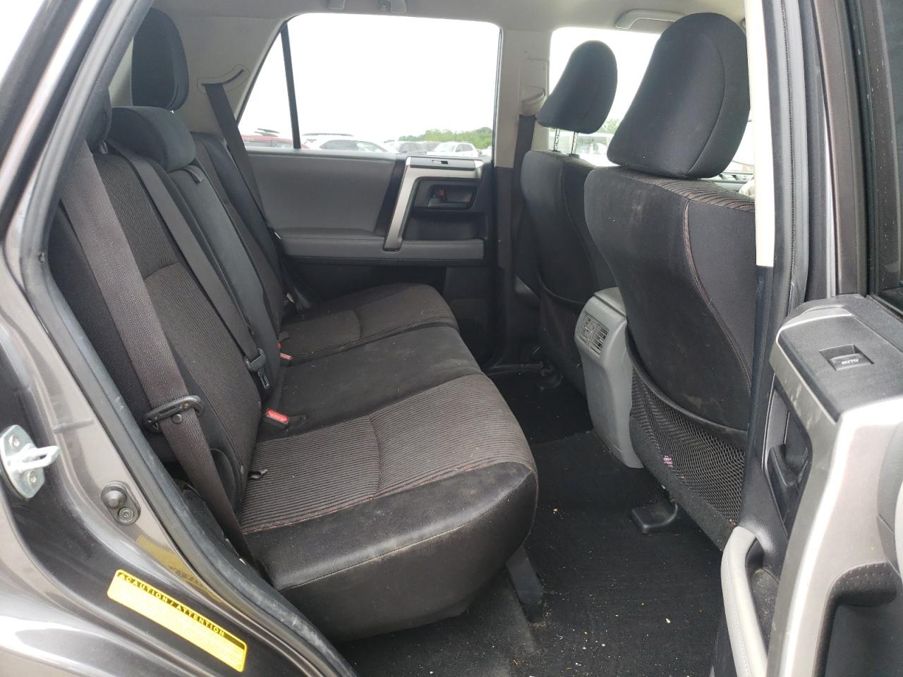Photo 6 from auction – 2012 TOYOTA 4RUNNER SR with VIN JTEBU5JR5C5088411