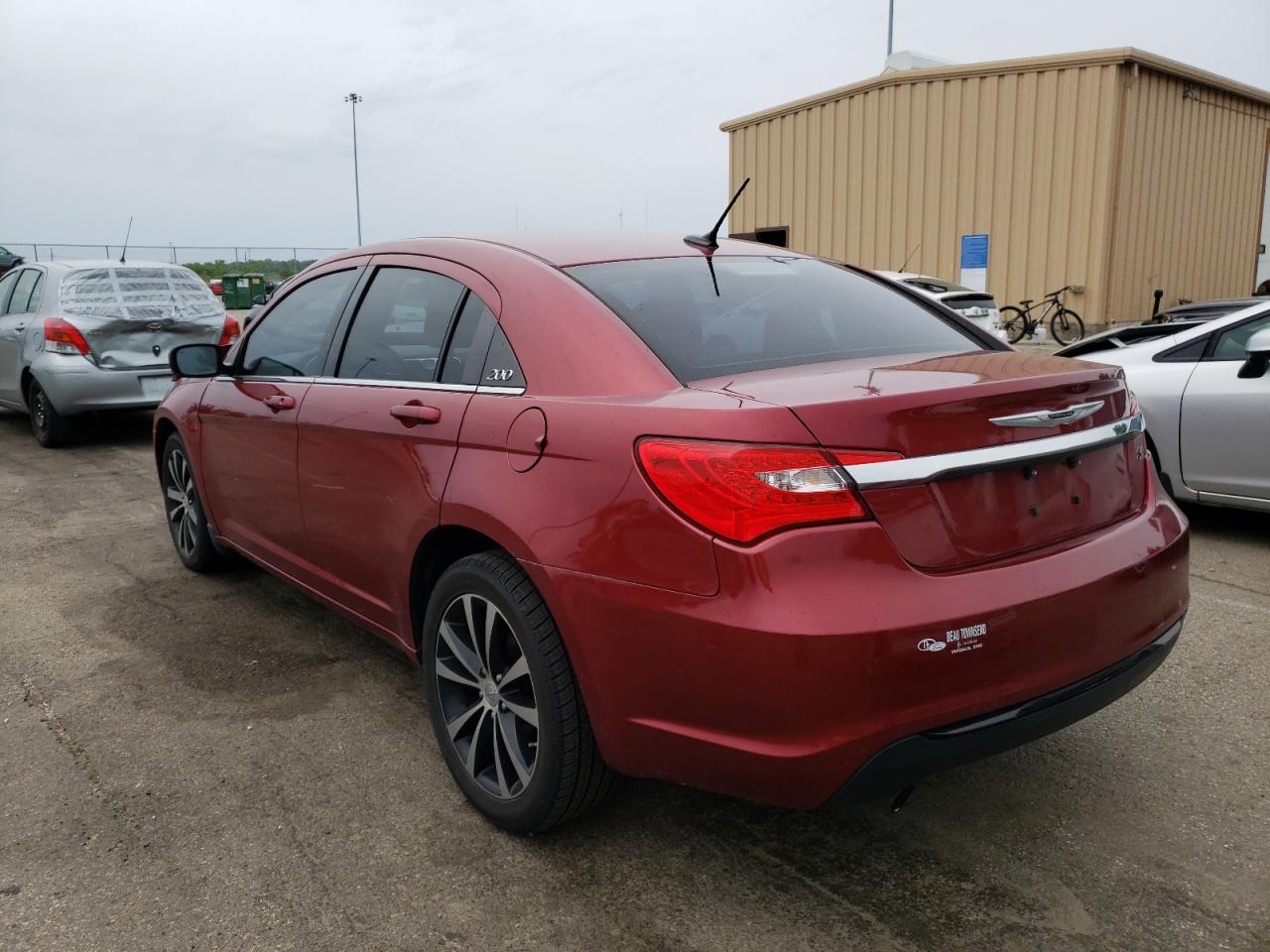 Photo 3 from auction – 2011 CHRYSLER 200 S with VIN 1C3BC8FG5BN574865