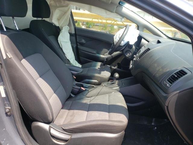 Photo 5 from auction – 2015 KIA FORTE LX with VIN KNAFX4A61F5358037