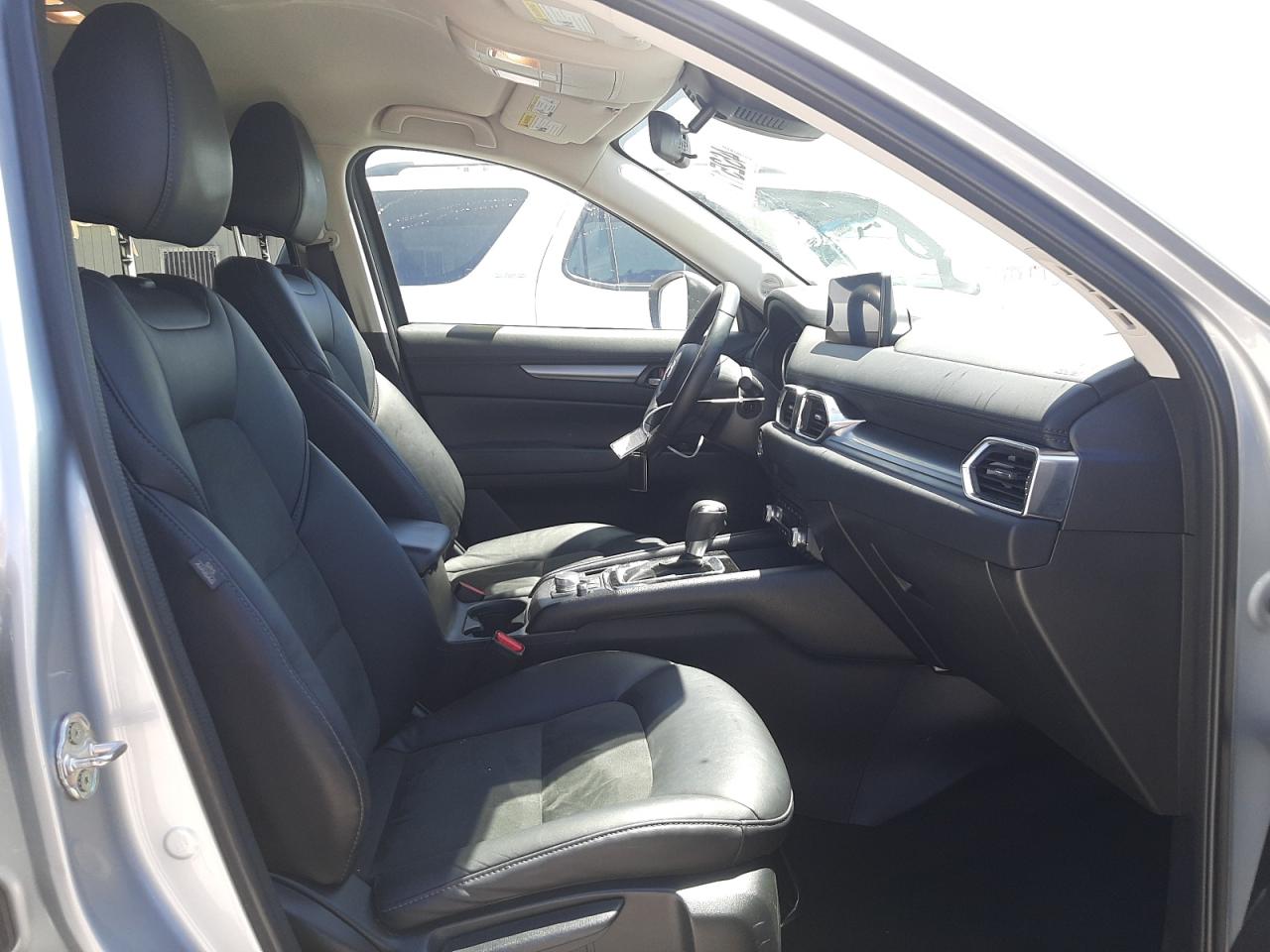 Photo 5 from auction – 2021 MAZDA CX-5 TOURI with VIN JM3KFBCM7M0350112