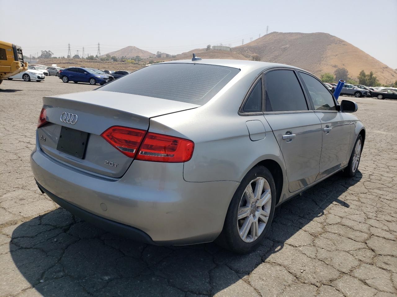 Photo 4 from auction – 2010 AUDI A4 PREMIUM with VIN WAUAFAFL2AN011383