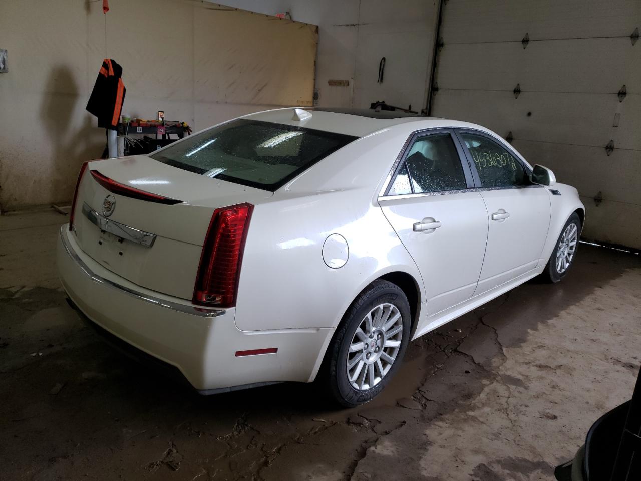 Photo 4 from auction – 2012 CADILLAC CTS LUXURY with VIN 1G6DG5E51C0106897