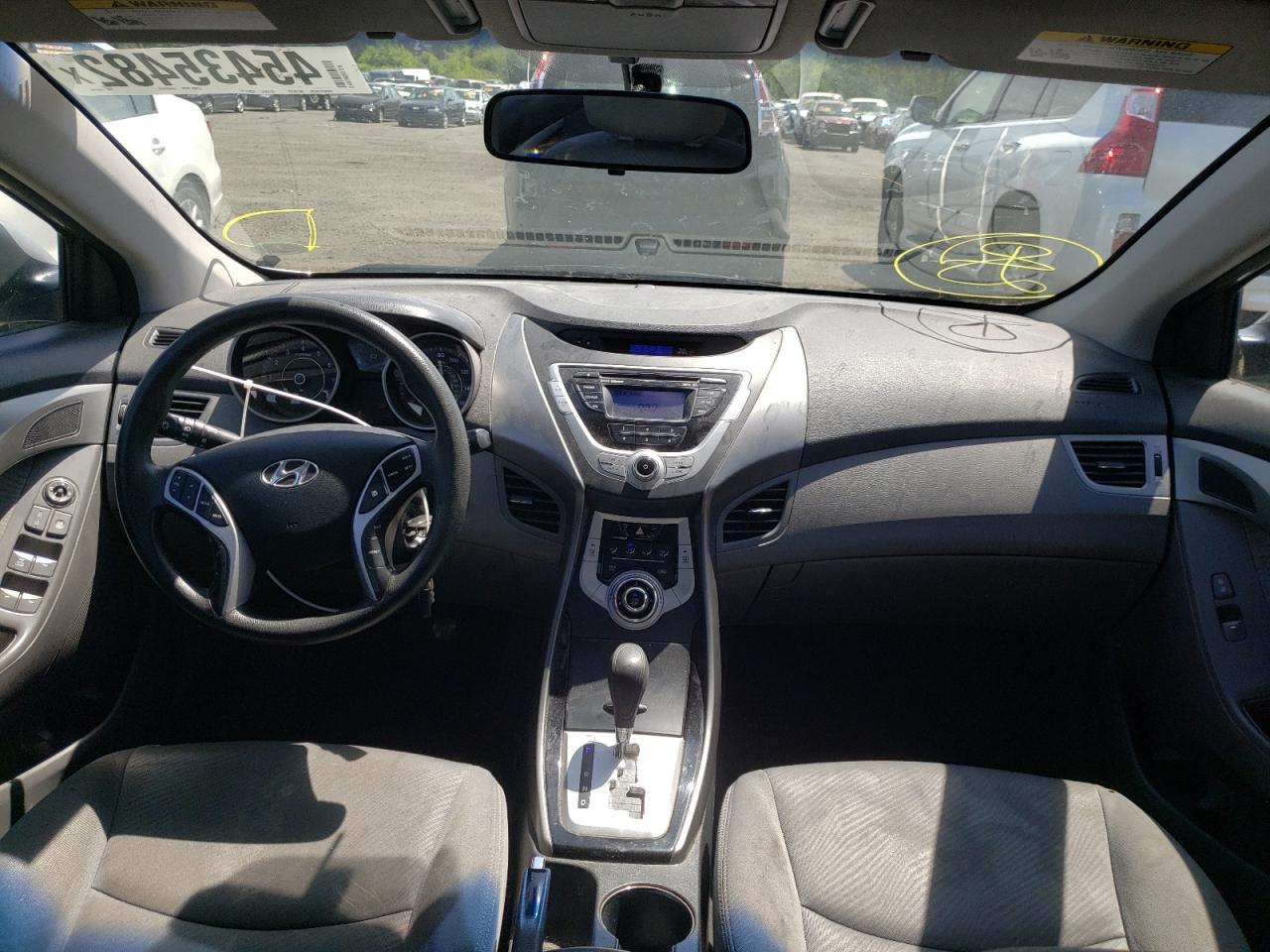 Photo 9 from auction – 2012 HYUNDAI ELANTRA GL with VIN KMHDH4AE1CU200745