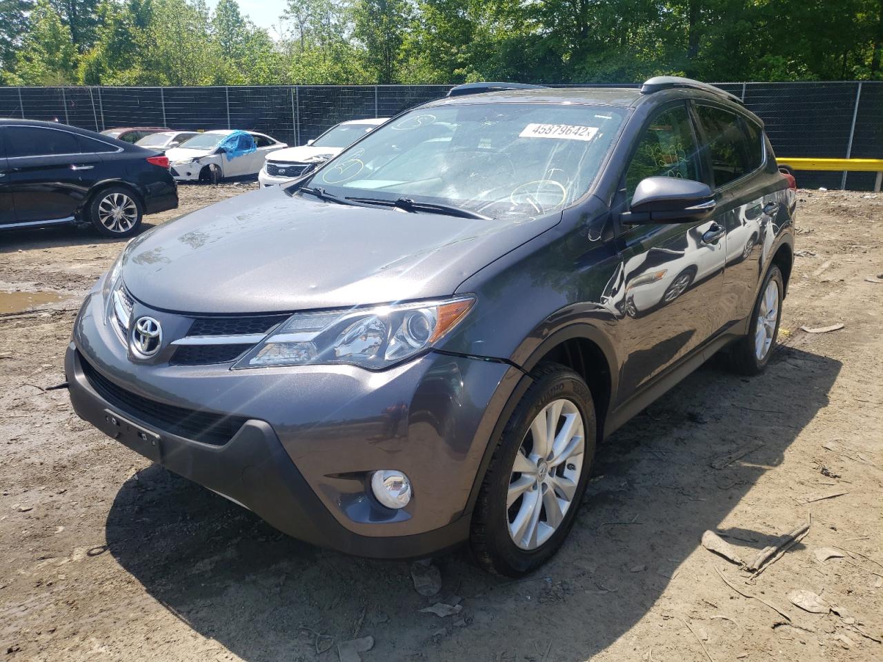 Photo 2 from auction – 2013 TOYOTA RAV4 LIMIT with VIN 2T3YFREV9DW039102