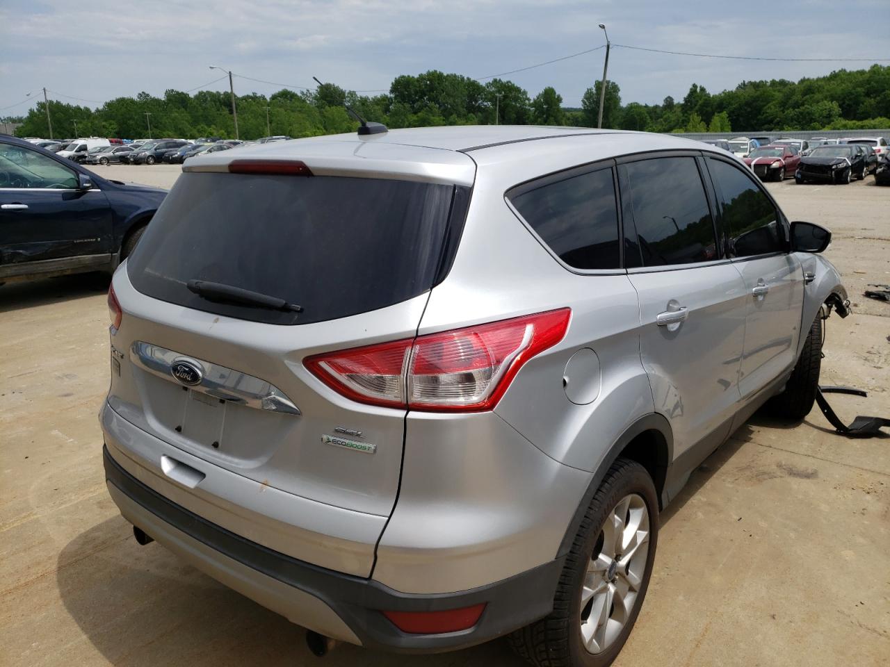 Photo 4 from auction – 2013 FORD ESCAPE SEL with VIN 1FMCU0H91DUA79564