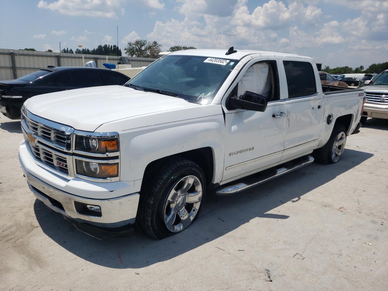 Photo 2 from auction – 2015 CHEVROLET SILVERADO with VIN 3GCPCSEC0FG286327