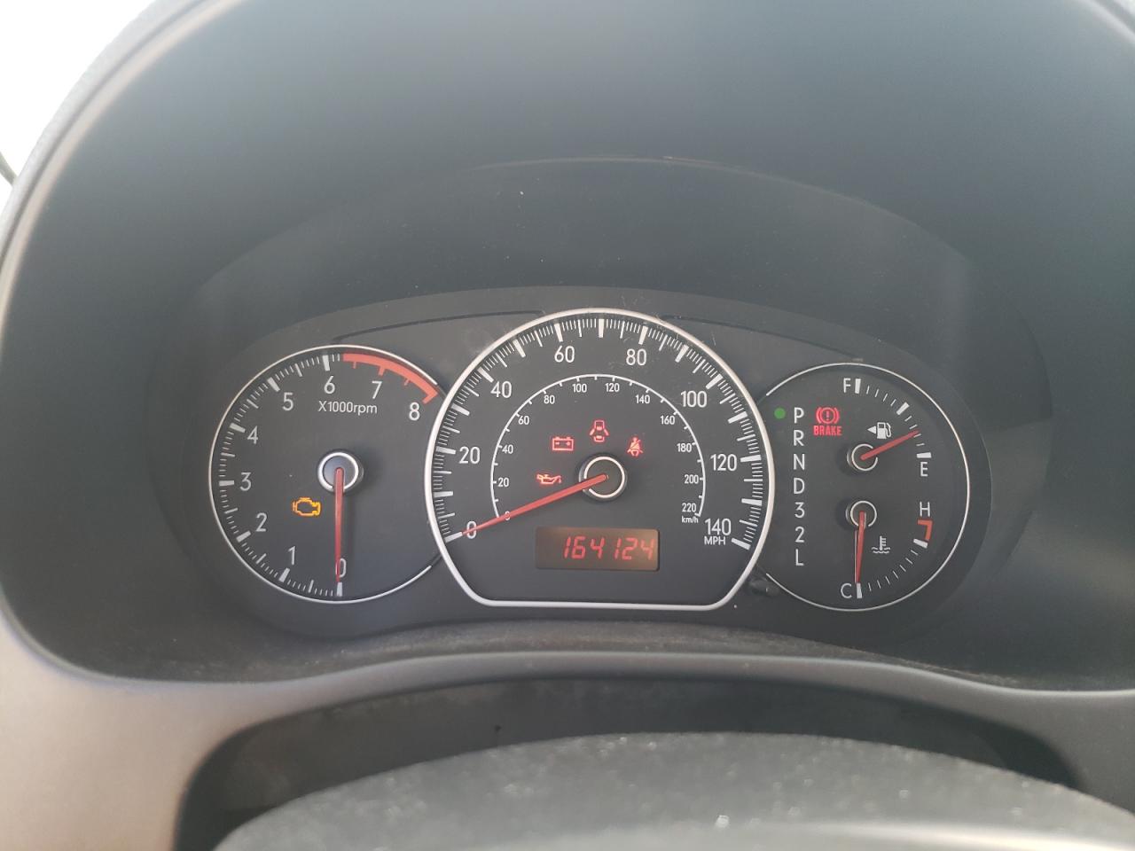 Photo 8 from auction – 2008 SUZUKI SX4 BASE with VIN JS2YA413185102914