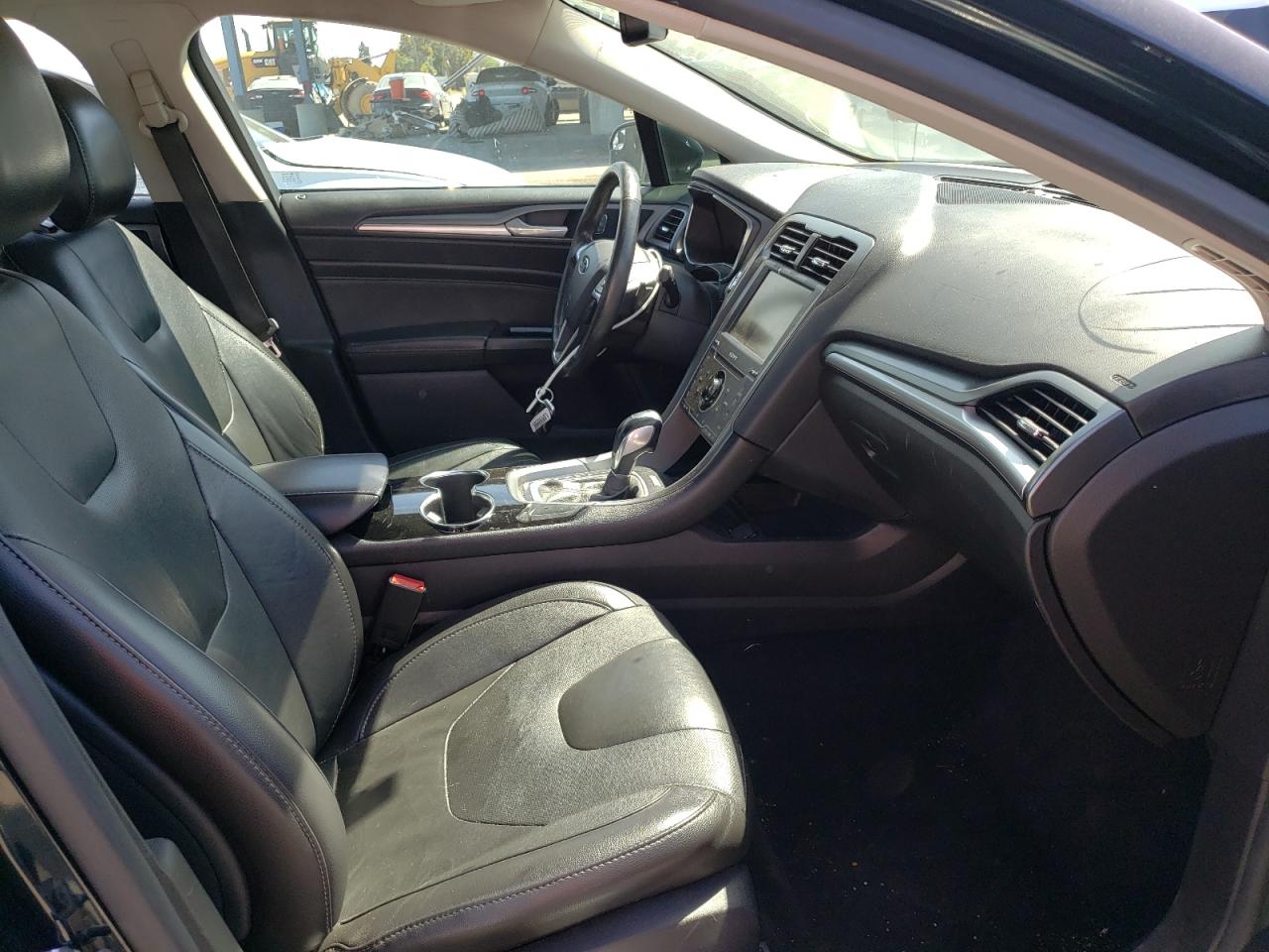 Photo 5 from auction – 2014 FORD FUSION TIT with VIN 3FA6P0K91ER235019