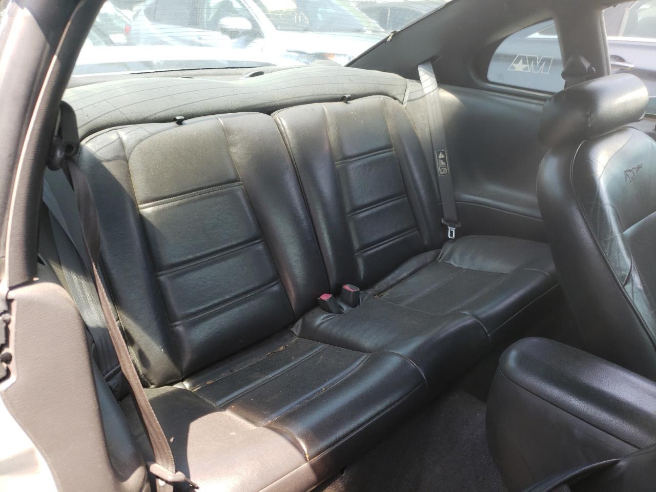 Photo 6 from auction – 2000 FORD MUSTANG with VIN 1FAFP4046YF288864