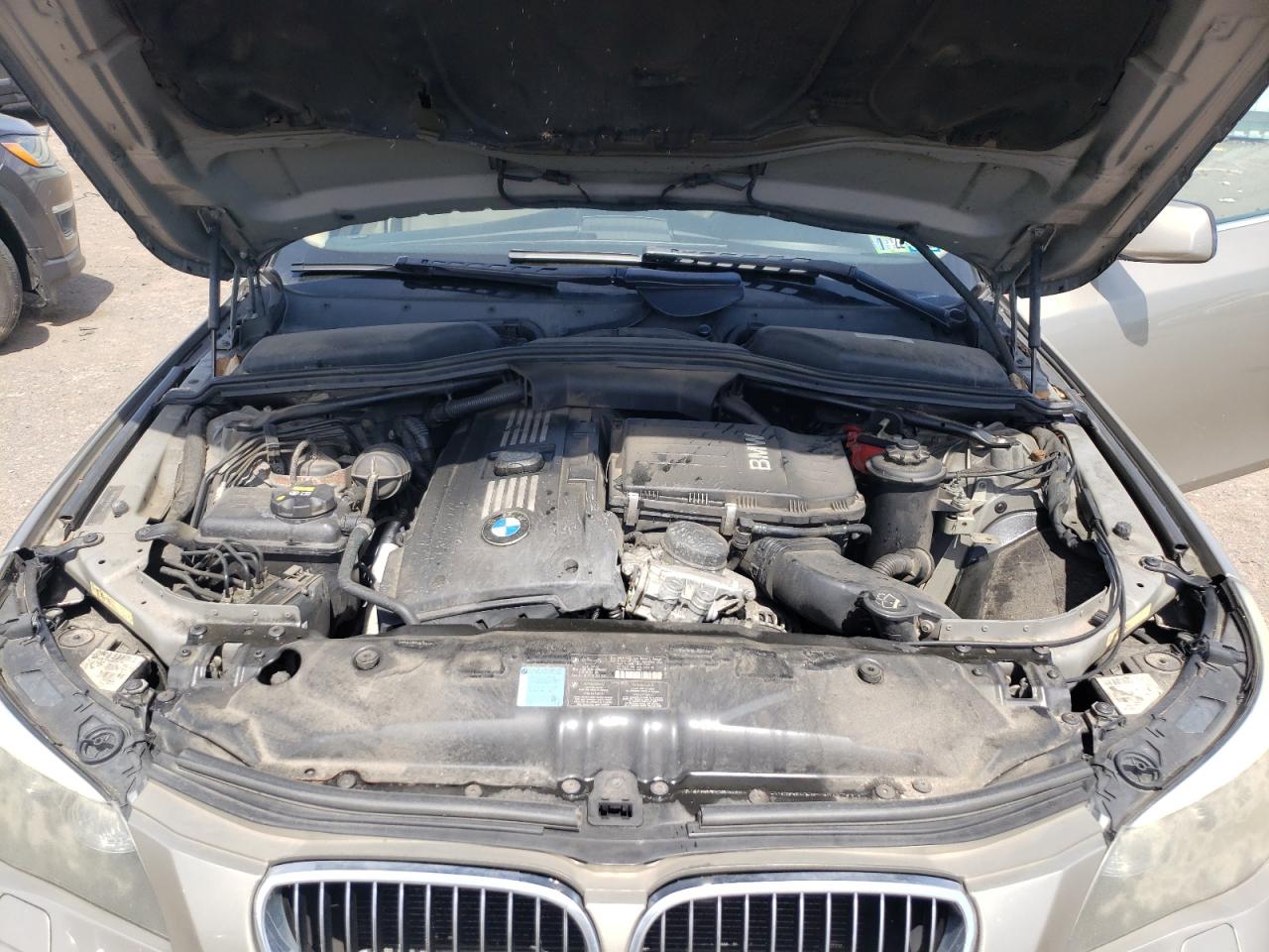 Photo 7 from auction – 2008 BMW 535 XI with VIN WBANV93508CZ63216