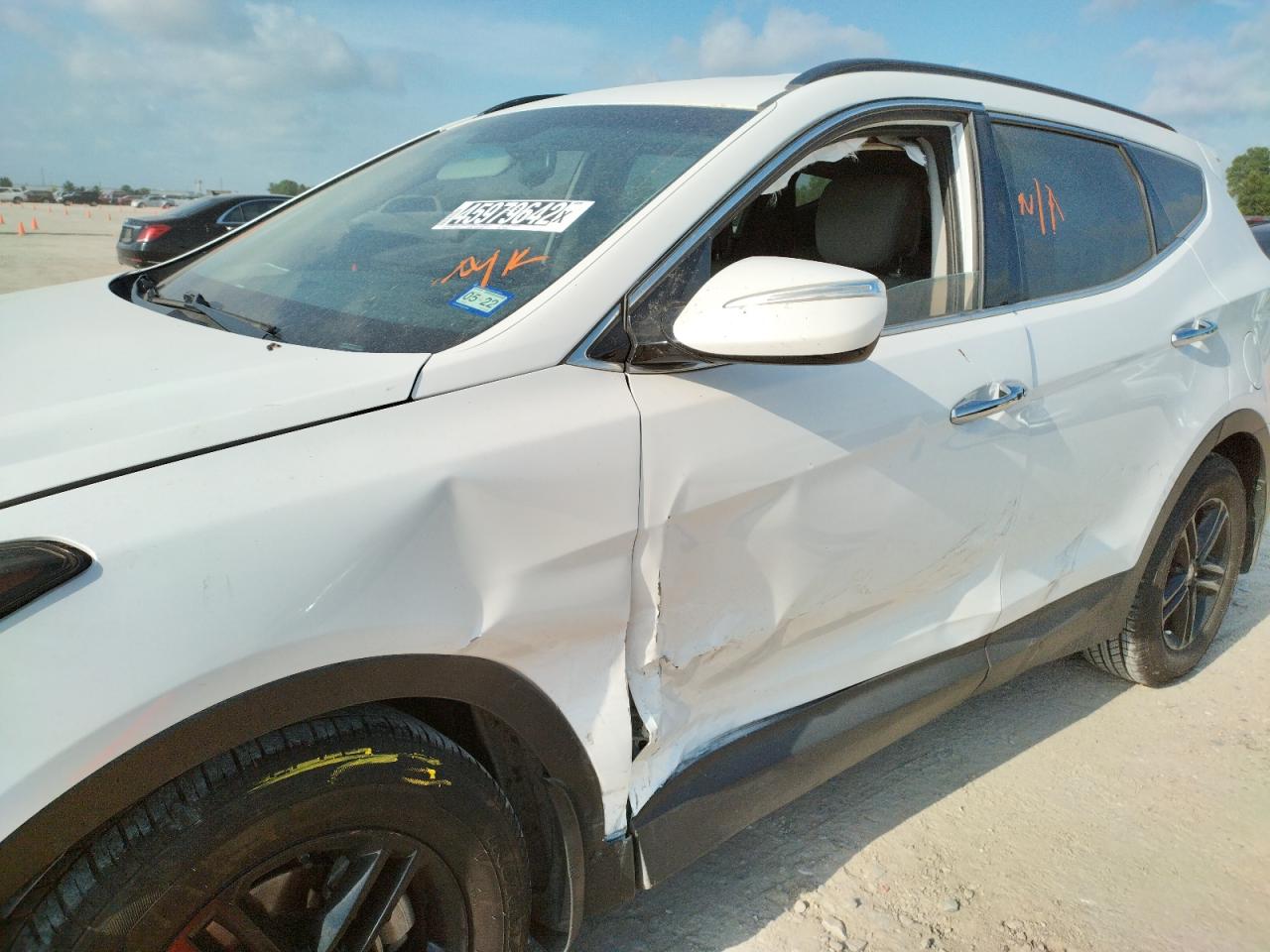 Photo 9 from auction – 2018 HYUNDAI SANTA FE S with VIN 5NMZU3LBXJH100800