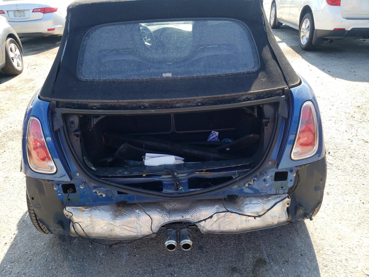 Photo 9 from auction – 2006 MINI COOPER S with VIN WMWRH33516TF87583