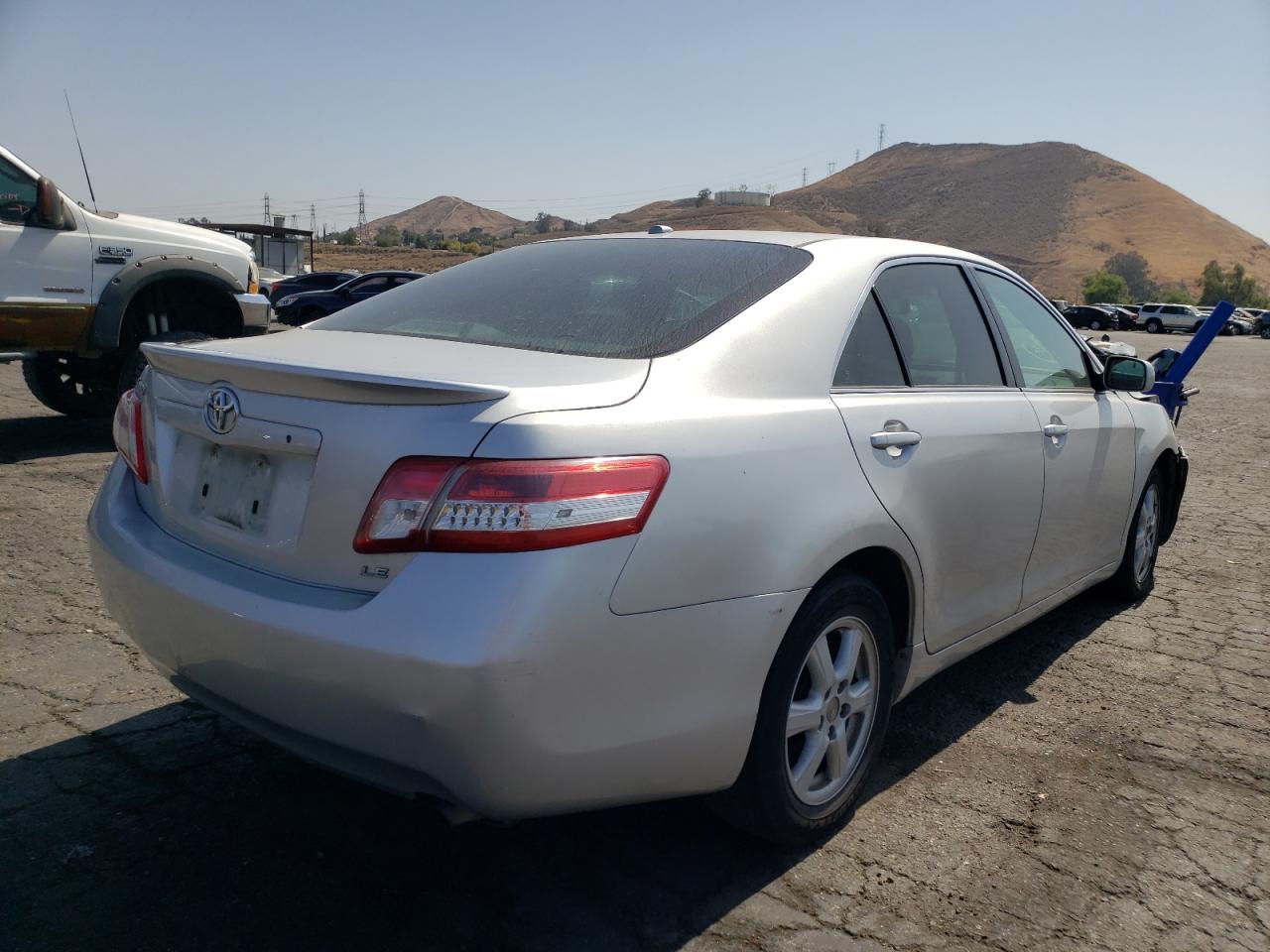 Photo 4 from auction – 2010 TOYOTA CAMRY BASE with VIN 4T4BF3EK9AR054427