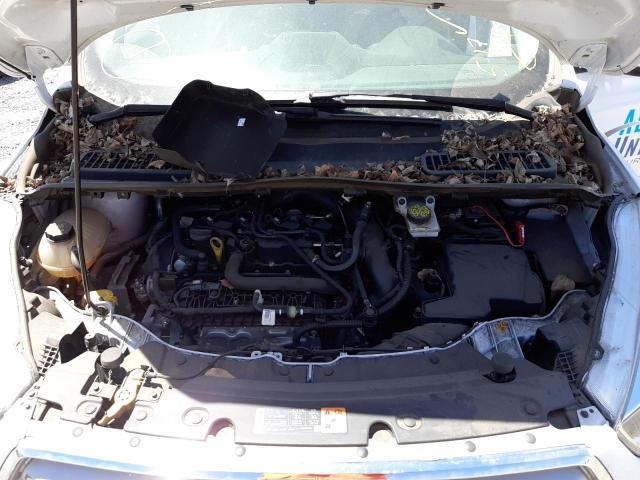Photo 7 from auction – 2019 FORD ESCAPE SE with VIN 1FMCU0GDXKUB64857