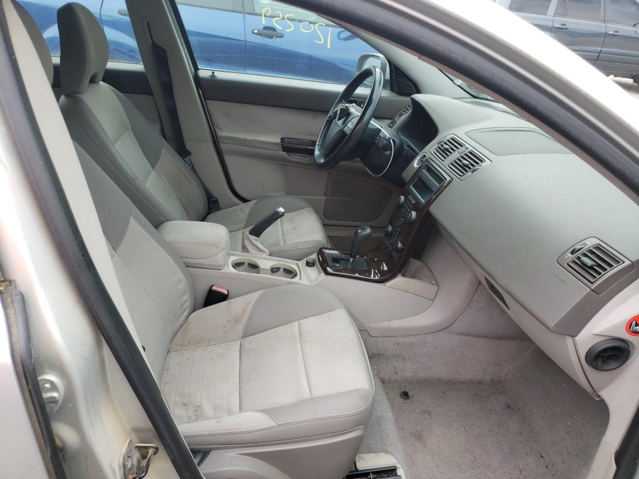 Photo 5 from auction – 2007 VOLVO V50 2.4I with VIN YV1MW382472293868
