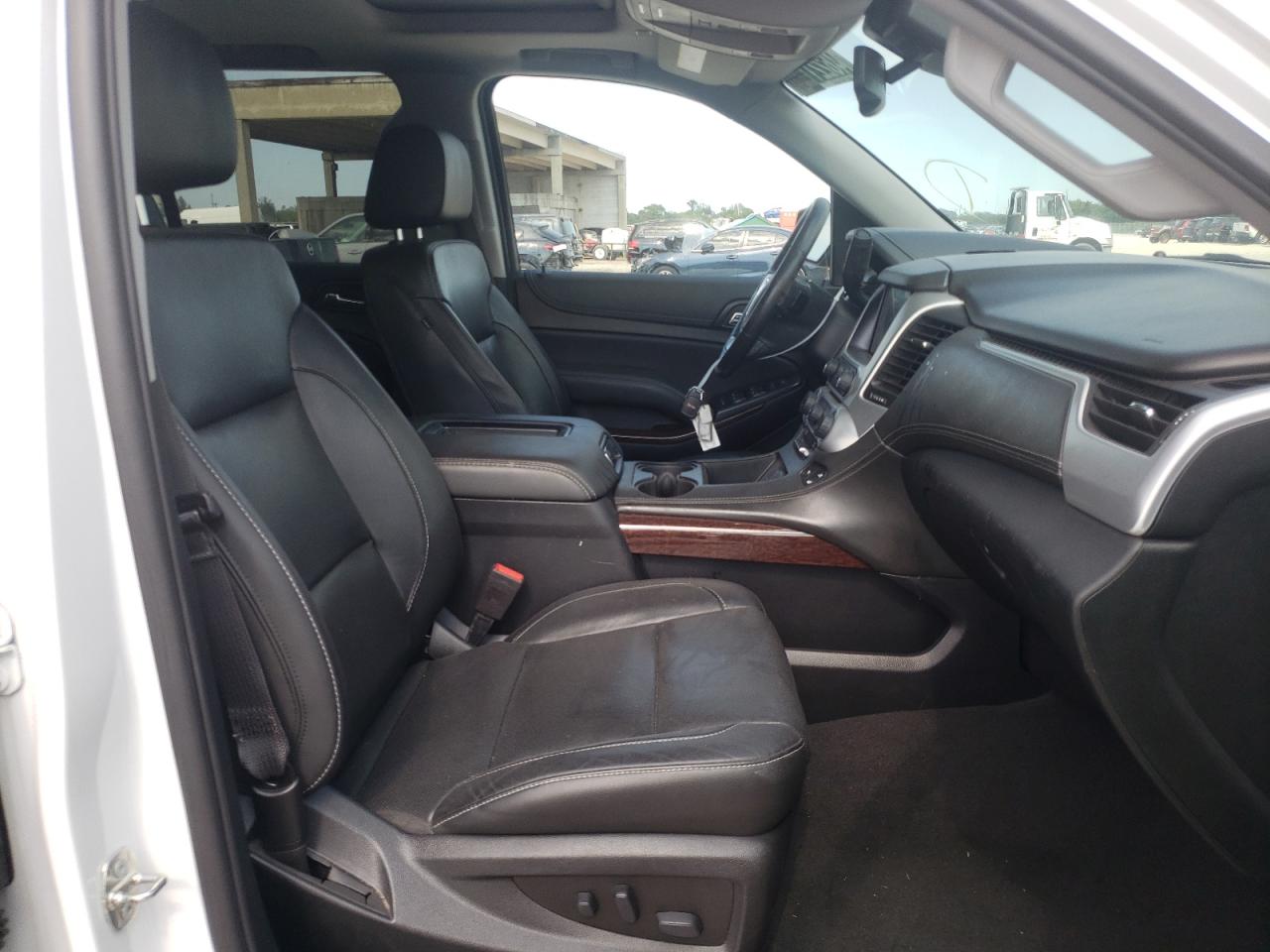 Photo 5 from auction – 2020 GMC YUKON SLT with VIN 1GKS2BKC6LR184130