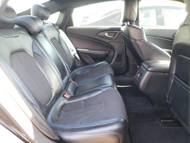 Photo 6 from auction – 2015 CHRYSLER 200 S with VIN 1C3CCCBB2FN563703