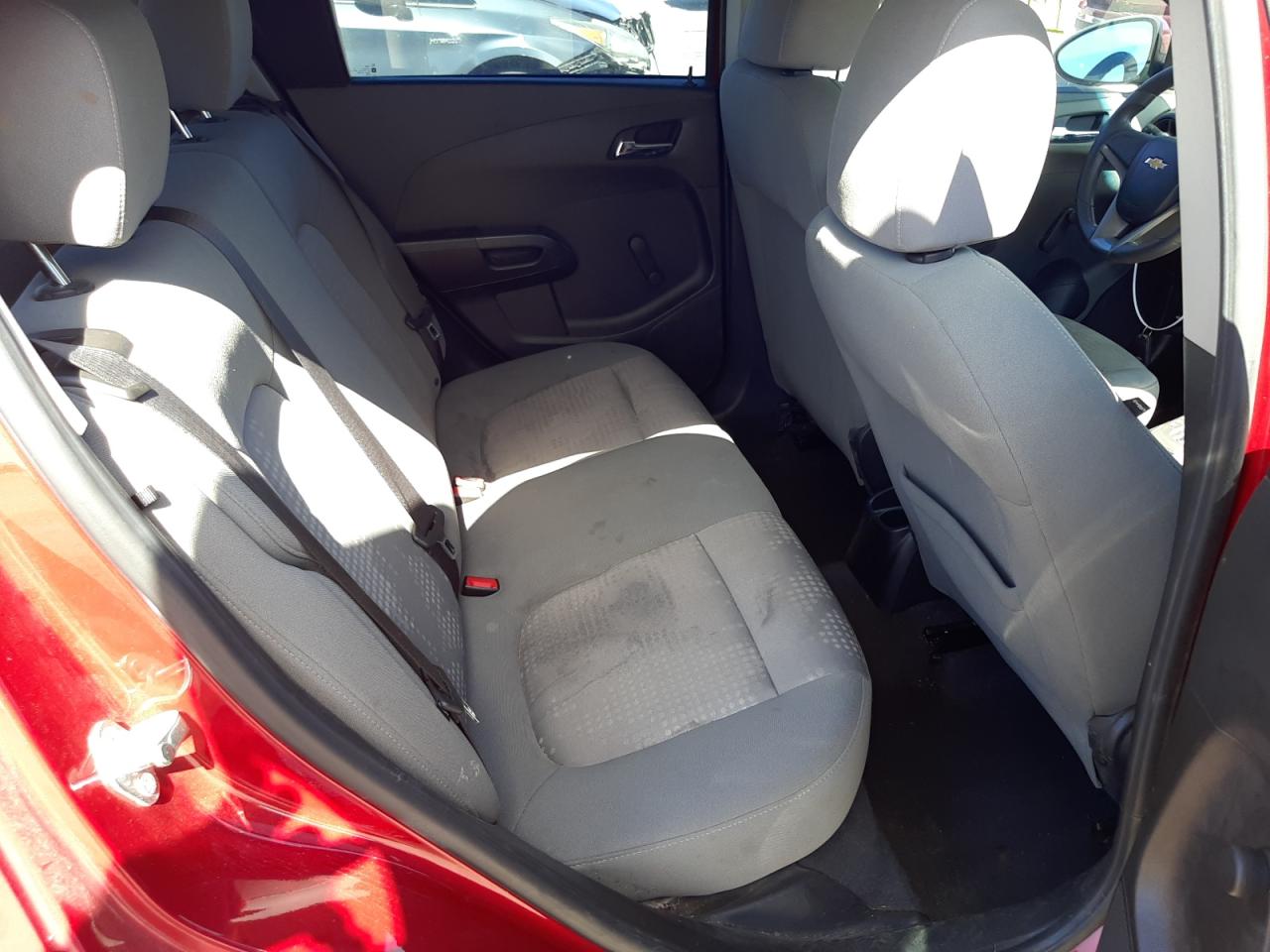 Zdjęcie 6 z aukcji – 2012 CHEVROLET SONIC LS z VIN 1G1JA6SH4C4116086