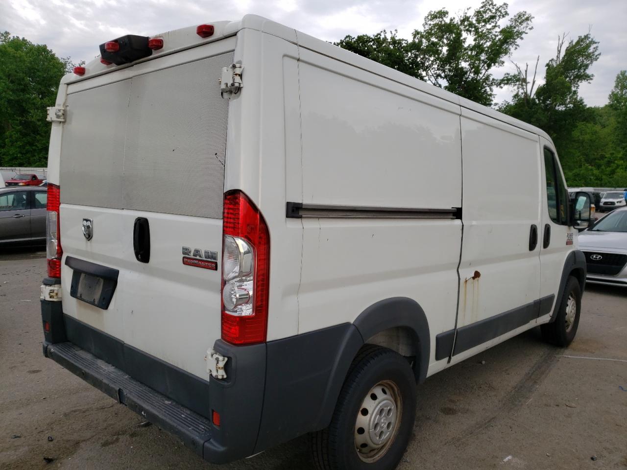 Photo 4 from auction – 2015 DODGE PROMASTER with VIN 3C6TRVAG4EE108557