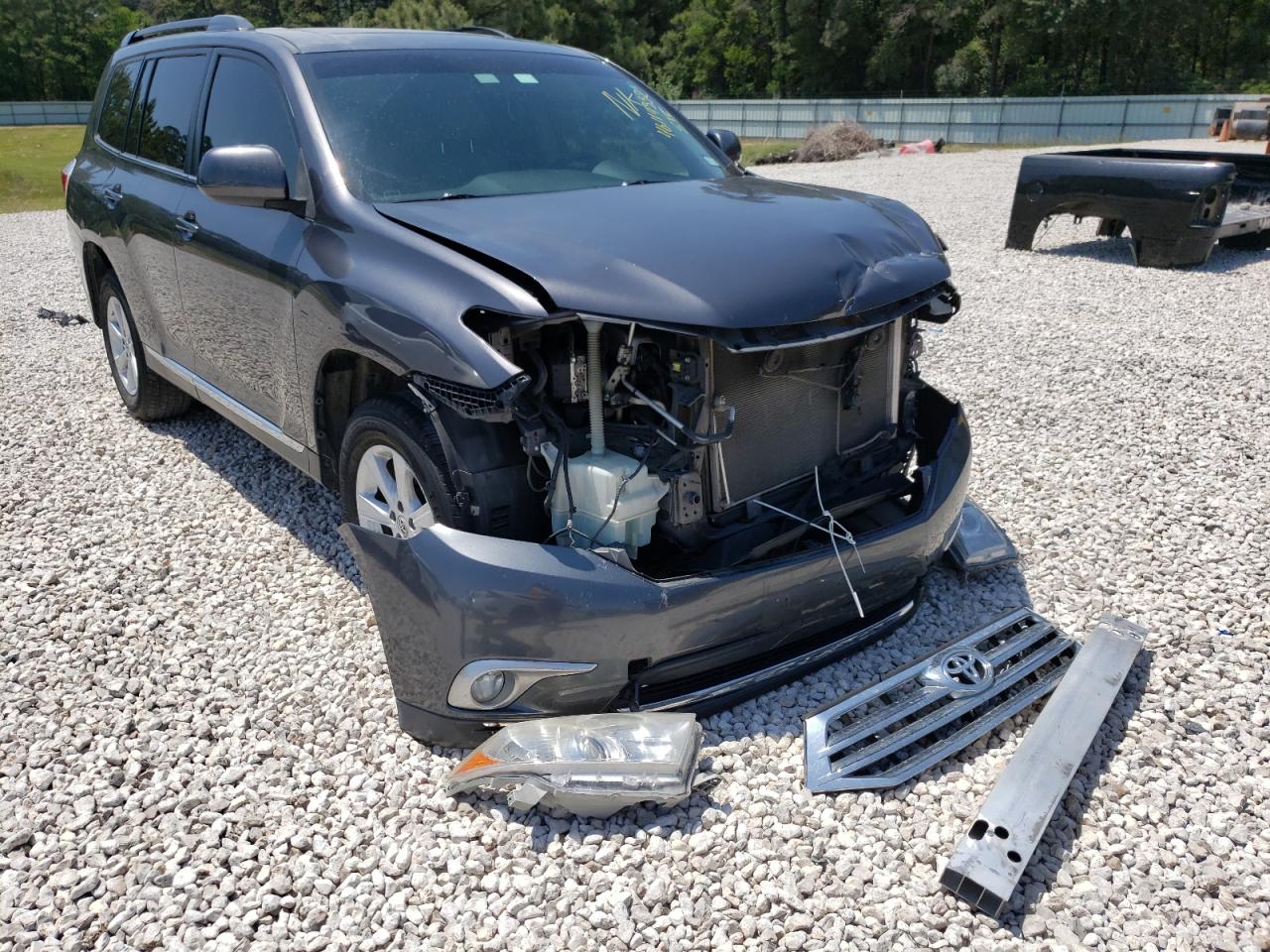 TOYOTA HIGHLANDER 2012 with VIN 5TDZK3EH6CS067446 - Photo from auction