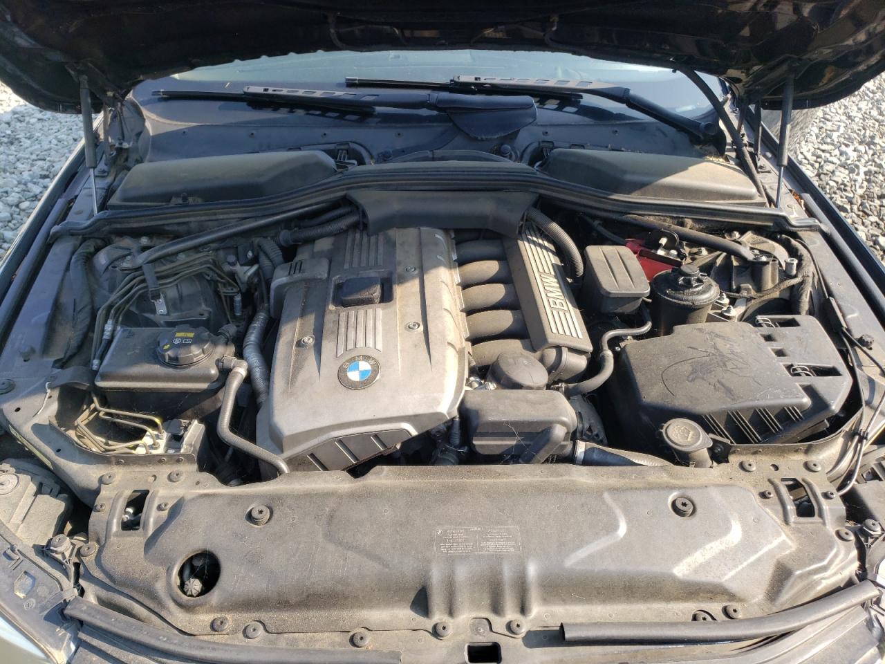 Photo 7 from auction – 2006 BMW 525 I with VIN WBANE53516CK88238