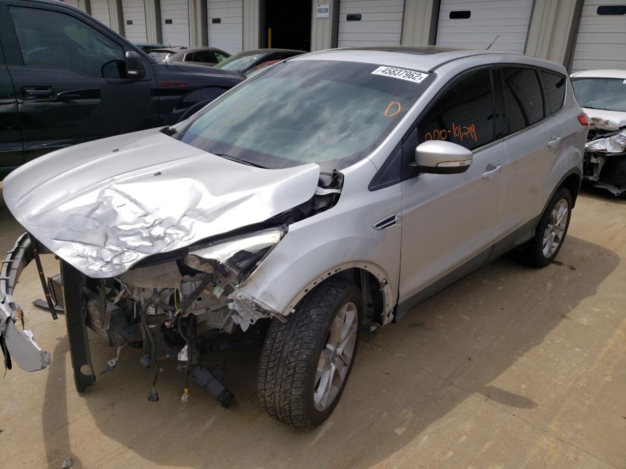 Photo 2 from auction – 2013 FORD ESCAPE SEL with VIN 1FMCU0H91DUA79564