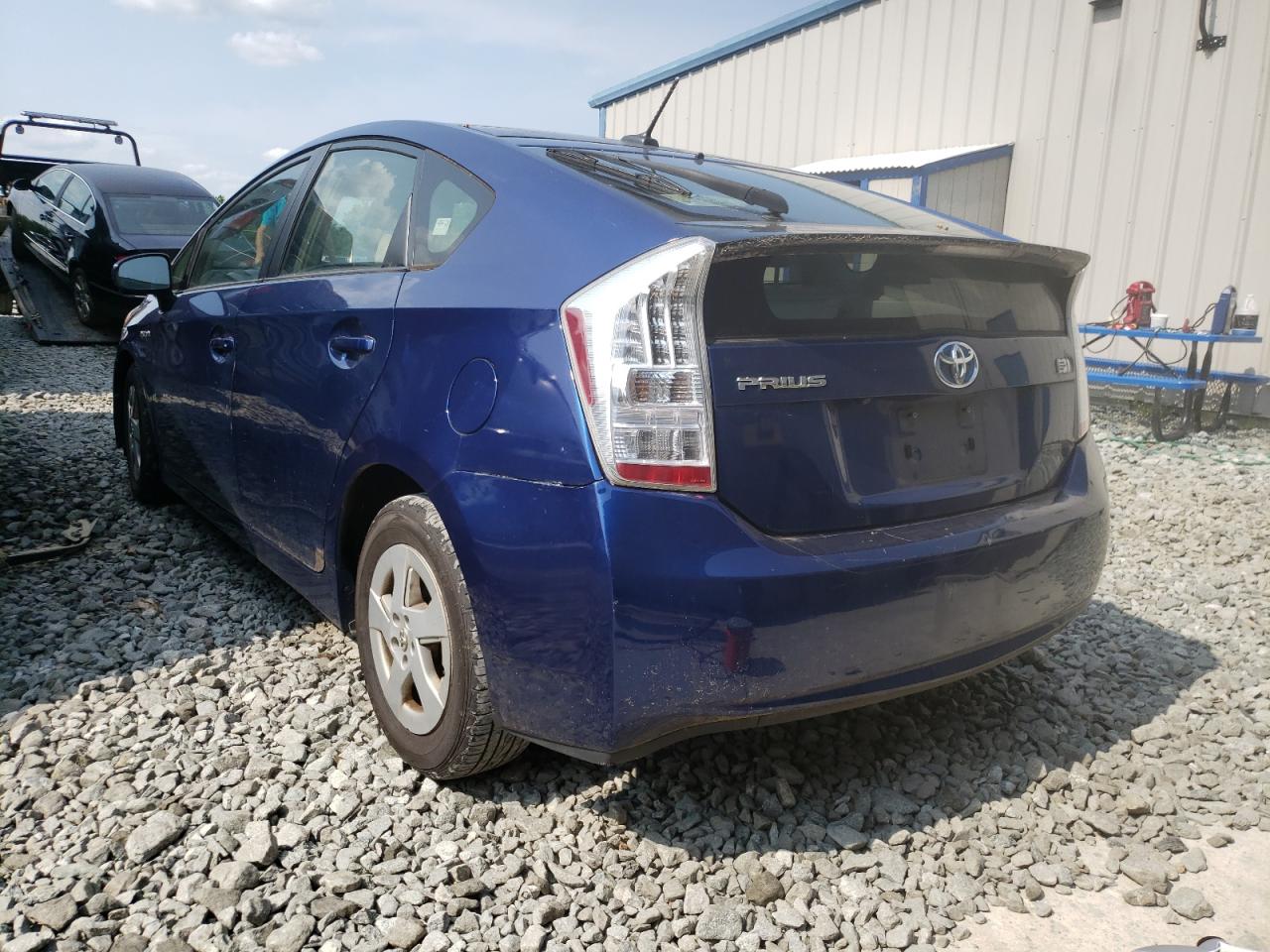 Photo 3 from auction – 2011 TOYOTA PRIUS with VIN JTDKN3DU1B0310833