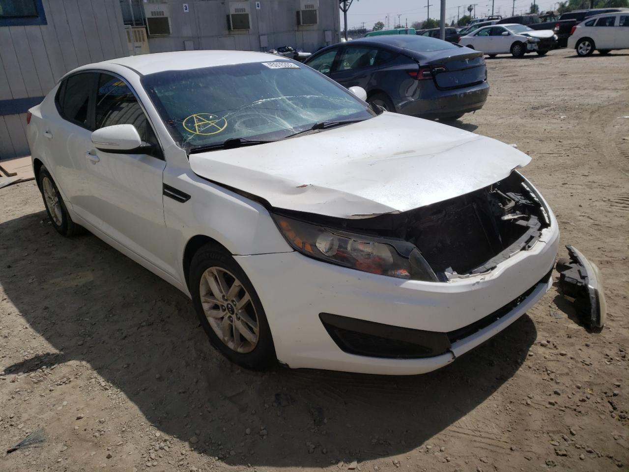 KIA OPTIMA LX 2011 with VIN KNAGM4A77B5156013 - Photo from auction
