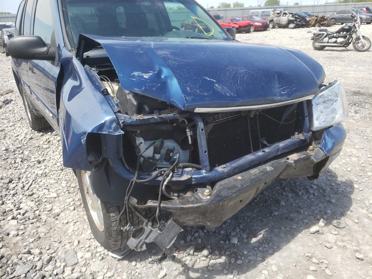 Photo 9 from auction – 2005 GMC ENVOY with VIN 1GKDT13S852360144
