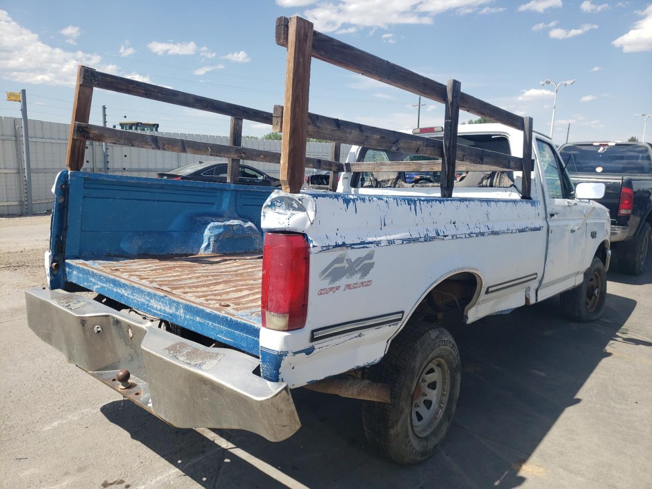 Photo 4 from auction – 1996 FORD F150 with VIN 2FTEF14HXTCA22921