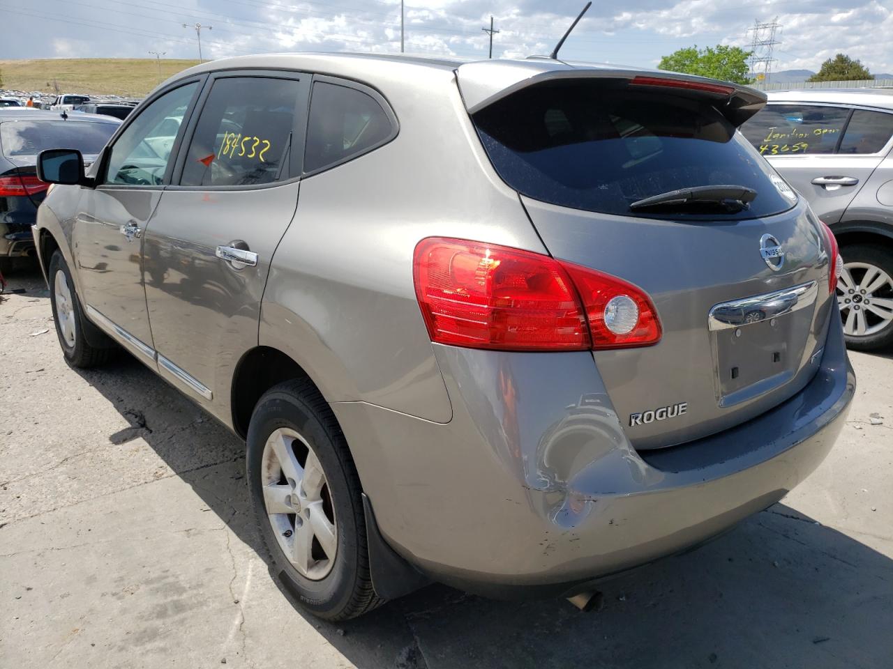 Photo 3 from auction – 2012 NISSAN ROGUE S with VIN JN8AS5MT8CW605518