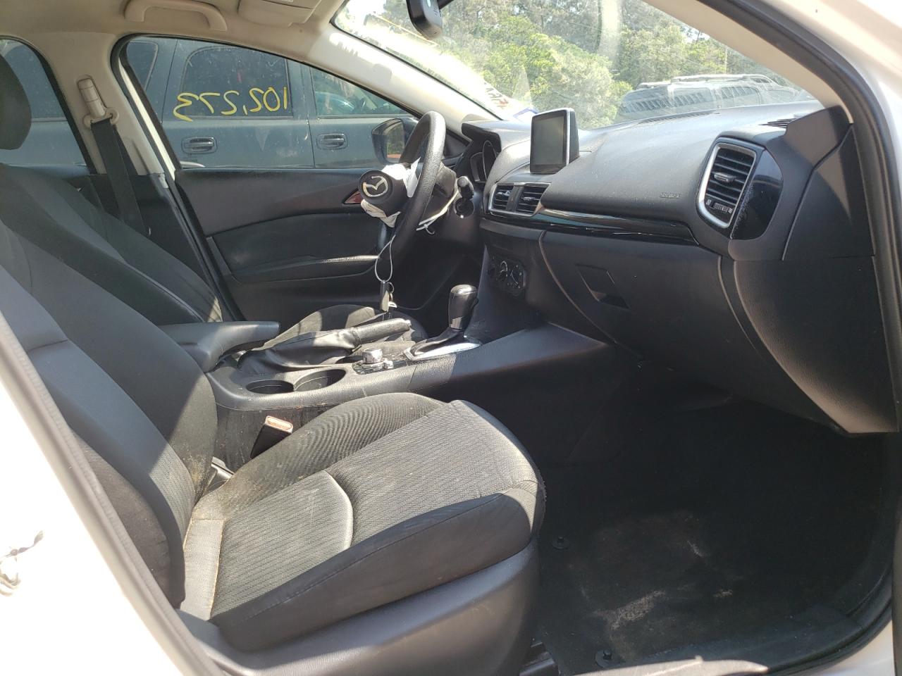 Photo 5 from auction – 2016 MAZDA 3 SPORT with VIN 3MZBM1T75GM259115