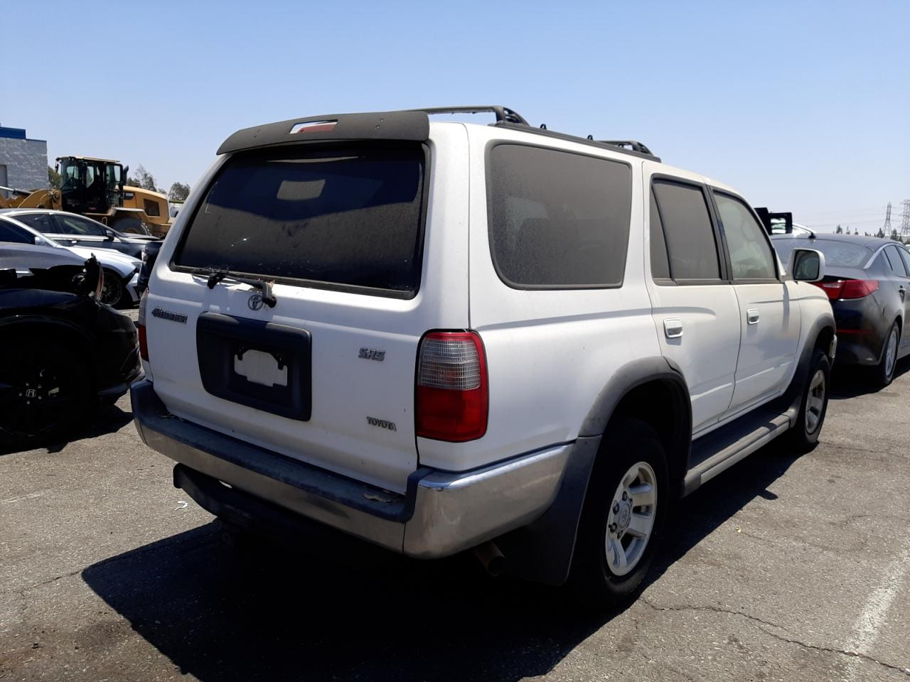 Photo 4 from auction – 1999 TOYOTA 4RUNNER with VIN JT3GN86R8X0096818