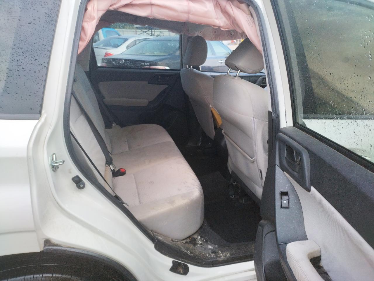 Photo 17 from auction – 2015 SUBARU FORESTER 2 with VIN JF2SJADC5FH536406