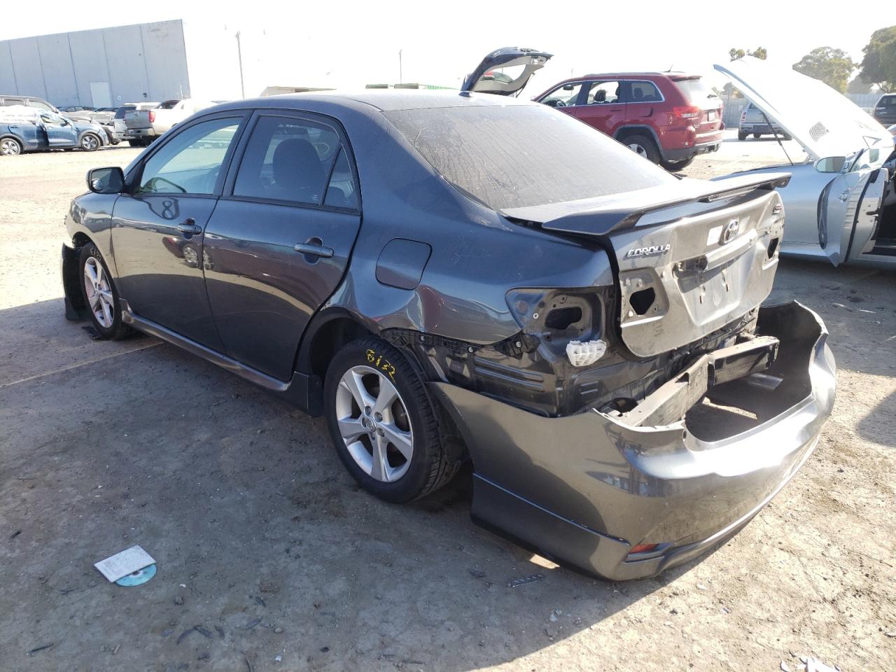Photo 3 from auction – 2011 TOYOTA COROLLA with VIN 2T1BU4EEXBC622431