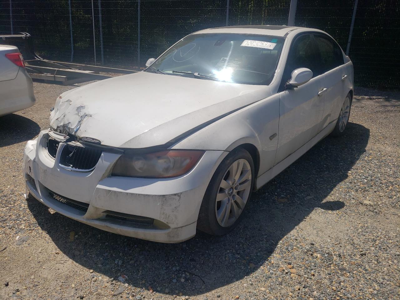 Photo 2 from auction – 2006 BMW 325 I with VIN WBAVB13576KX37509